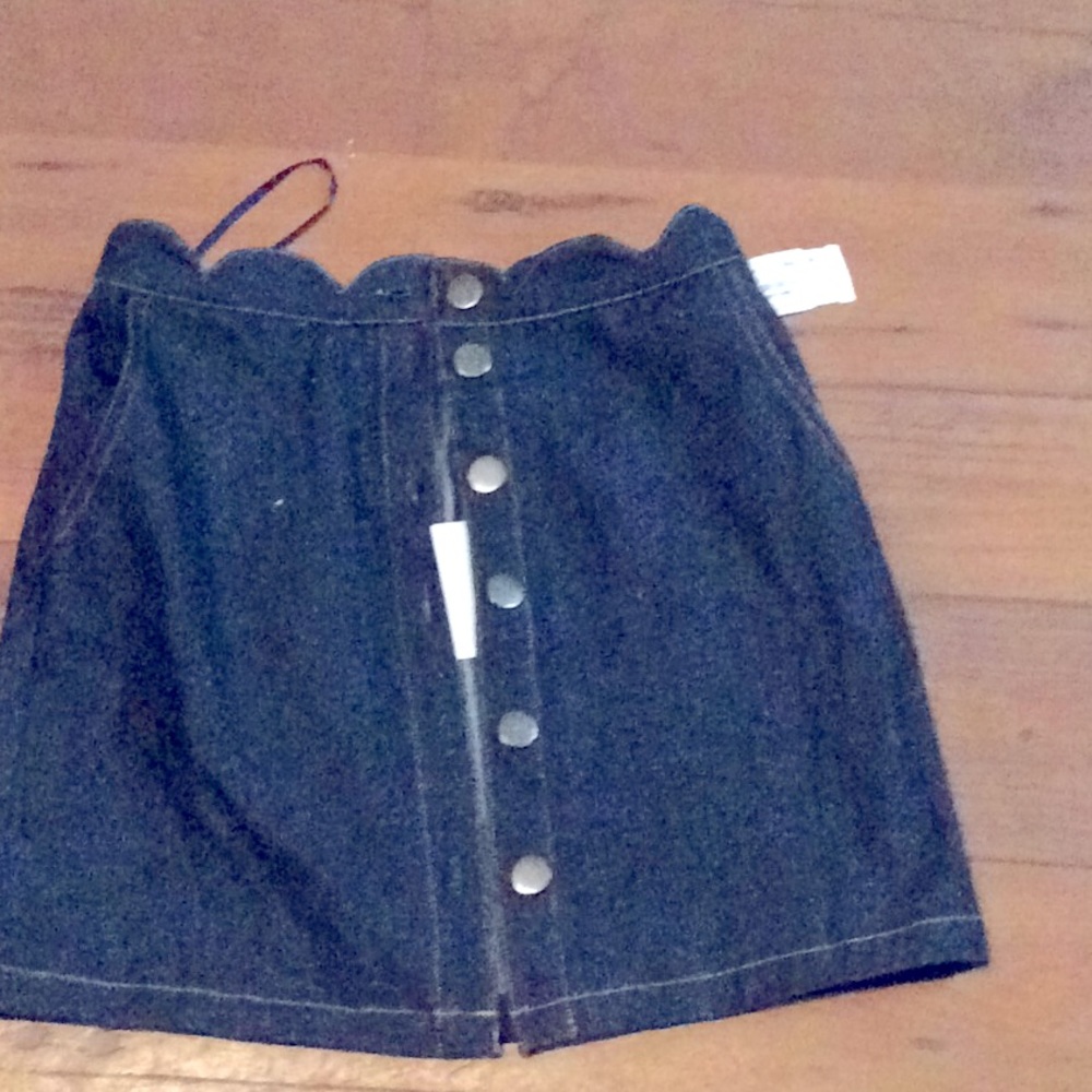 Scallop Jean skirt